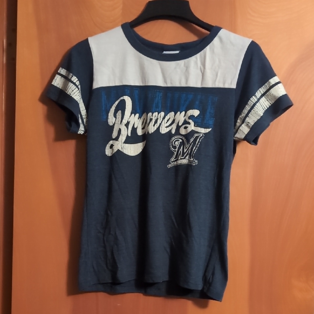 Vintage Blue and White Fitted Short Sleeve Tee